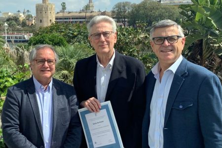Reconocidos dos pediatras de la sanidad pública sevillana por sus méritos profesionales y científicos