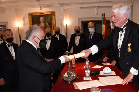 El neurólogo sevillano Guillermo Izquierdo Ayuso, nuevo Académico de Número de la RAMSE