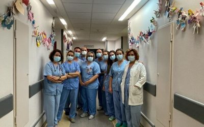 Neonatología del Hospital de Valme celebra el Día Mundial del Prematuro subrayando la fuerza del trabajo en equipo entre profesionales y las familias