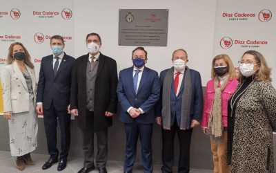 El Grupo Díaz Cadenas, con motivo de la inauguración de su decimotercer centro en Andalucía, rinde homenaje al colectivo médico por su incansable labor durante la pandemia