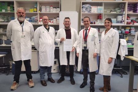 Hallan una mutación genética que protege al paciente con cáncer de pulmón de los efectos secundarios de su tratamiento