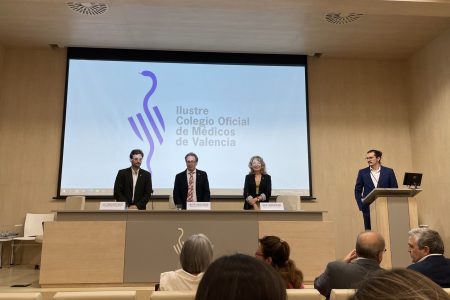 Médicos jóvenes: El incumplimiento de derechos laborales y la precariedad provocará una fuga masiva de cerebros