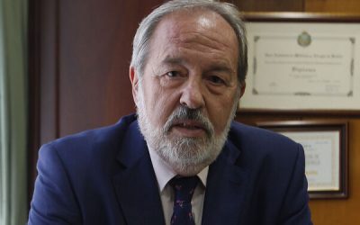 “Hace falta remunerar al profesional médico como se merece”