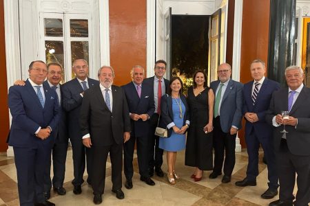 El Colegio de Médicos de Huelva celebra la toma de posesión de su nueva Junta