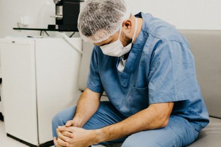 Nuevo webinar sobre Agresiones a Profesionales Médicos