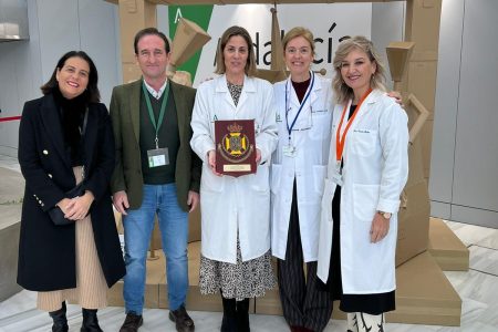 El Colegio de Médicos visita el Hospital Muñoz Cariñanos
