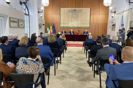 Presentación del nuevo Código de Deontología Médica en el Parlamento de Andalucía