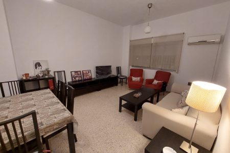 Alquilo piso 90 m2. (Zona Santa Justa, Sevilla)
