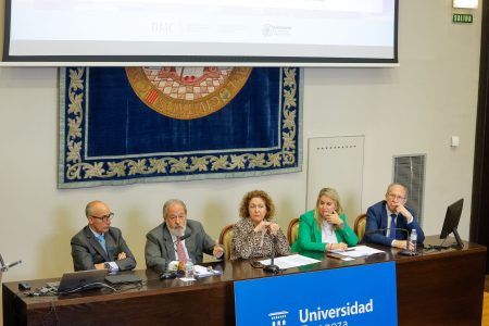 El Colegio de Médicos de Sevilla participa en la V Jornada Nacional de la Medicina Privada en Zaragoza
