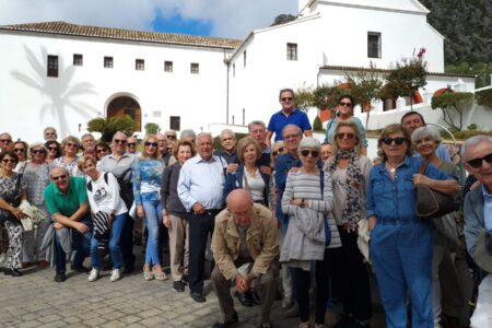 Excursión de los médicos séniors a Ubrique y Grazalema