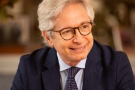 El Dr. Guillermo Antiñolo, Medalla de Oro de la provincia de Sevilla