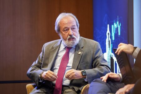 Alfonso Carmona participa en el V Foro Económico Español en Andalucía