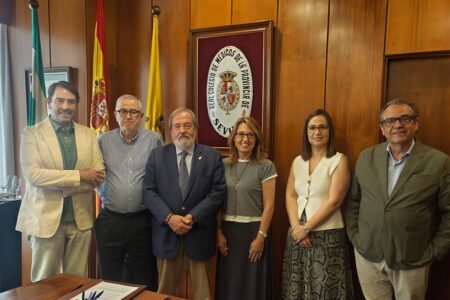 Nuevo convenio de colaboración entre el Colegio de Médicos y la Universidad Pablo de Olavide