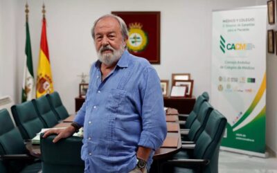 Alfonso Carmona, presidente del CACM: «No podemos disfrazar la falta de médicos dando sus competencias a otros colectivos»