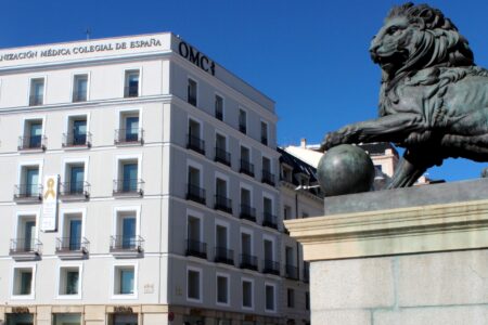 La Organización Médica Colegial renueva sus estatutos para actualizar y modernizar la corporación