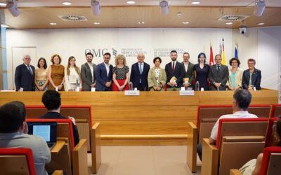 La profesión médica presenta un libro clave para repensar la formación de los especialistas y situar los retos del sistema sanitario en la agenda política