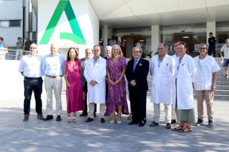 El Hospital Virgen Macarena y la Hermandad de la Macarena habilitarán un jardín lúdico y terapéutico en una terraza exterior del centro