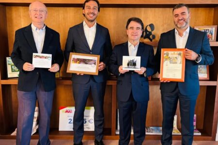 CaixaBank reconoce a Fundación MAS por sus más de 10 años de compromiso con la vacunación infantil en África