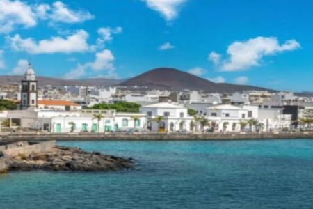 La Vocalía de Médicos Séniors del RICOMS organiza un viaje a Lanzarote en noviembre