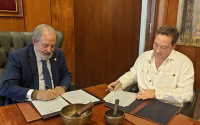 Convenio de colaboración entre el Colegio de Médicos de Sevilla y Evolucion Center