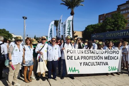 El Colegio de Médicos de Sevilla participa en la huelga contra el Estatuto Marco