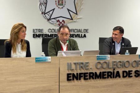 Sanitarios Bomberos de toda España se reúnen en Sevilla para compartir lo último en prevención, extinción y salvamento