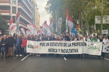 El éxito de la huelga de CESM y SMA fuerza al ministerio a desbloquear la negociación del borrador del Estatuto Marco