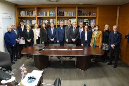 El Dr. José M.ª Domínguez Roldán renueva como presidente de la Comisión de Ética y Deontología Médica de la OMC para un periodo de cuatro años
