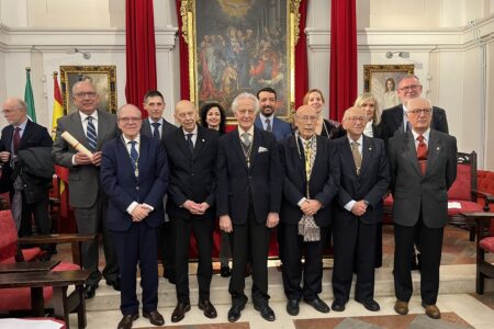 La Real Academia de Medicina y Cirugía de Sevilla inaugura su 326 Año Académico
