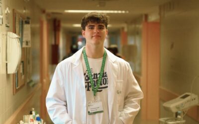 AECC Sevilla busca jóvenes voluntarios para acompañar a pacientes con cáncer en hospitales este verano