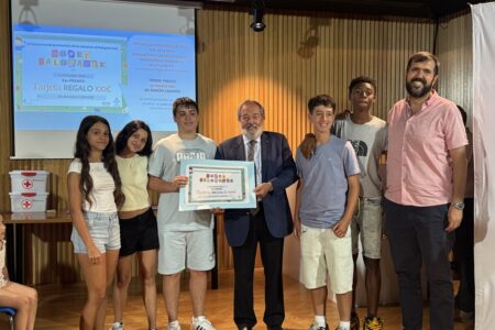 El Colegio de Médicos de Sevilla participa en la entrega de los Premios del concurso ‘Supersaludables’